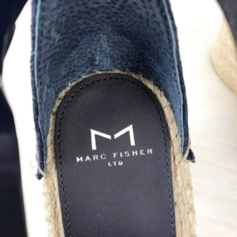 Marc Fisher New Sandal Perf Suede Wedge NWOT Women's 10